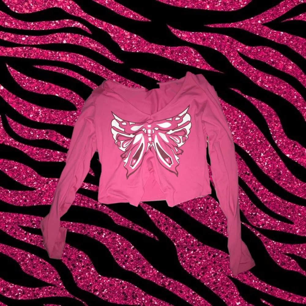 Butterfly Asymmetrical Hem Crop Top